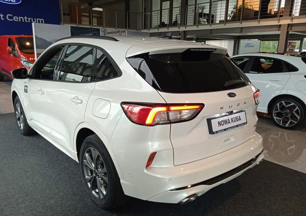 Ford Kuga cena 189000 przebieg: 5, rok produkcji 2023 z Lwówek małe 154